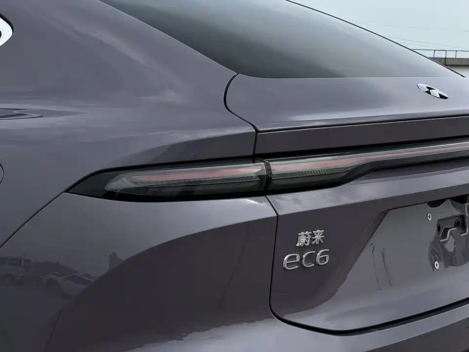 NIO EC6
