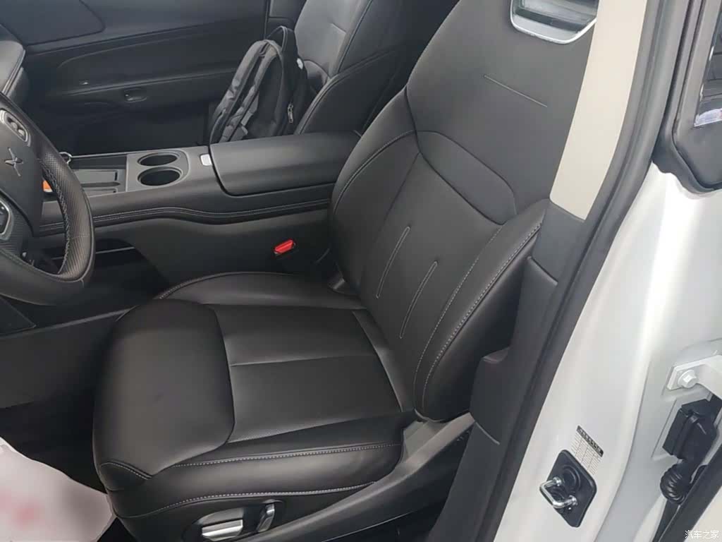 Xpeng G6, 2025 15