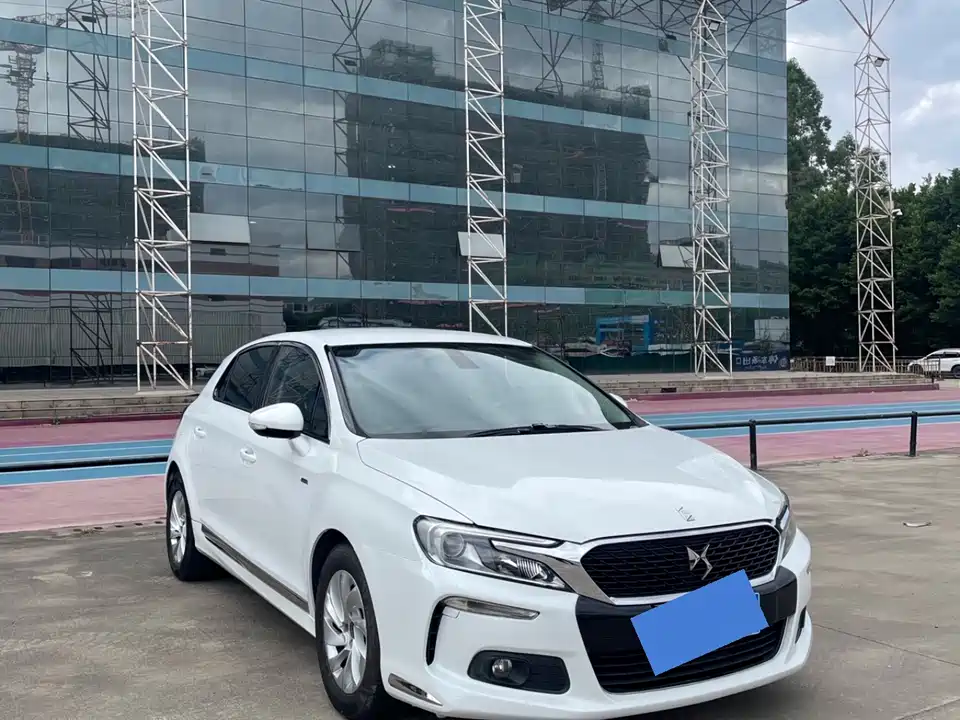 DS 4S DS 4S