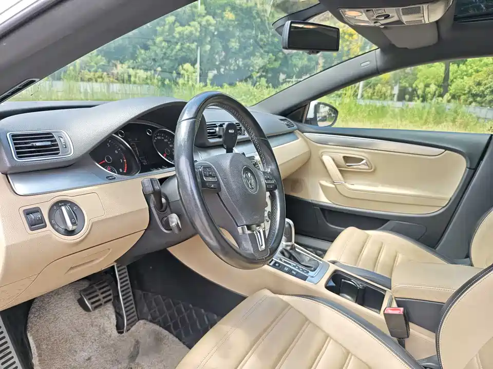 Volkswagen CC