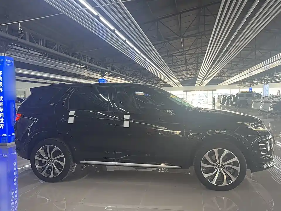 Land Rover Discover sports