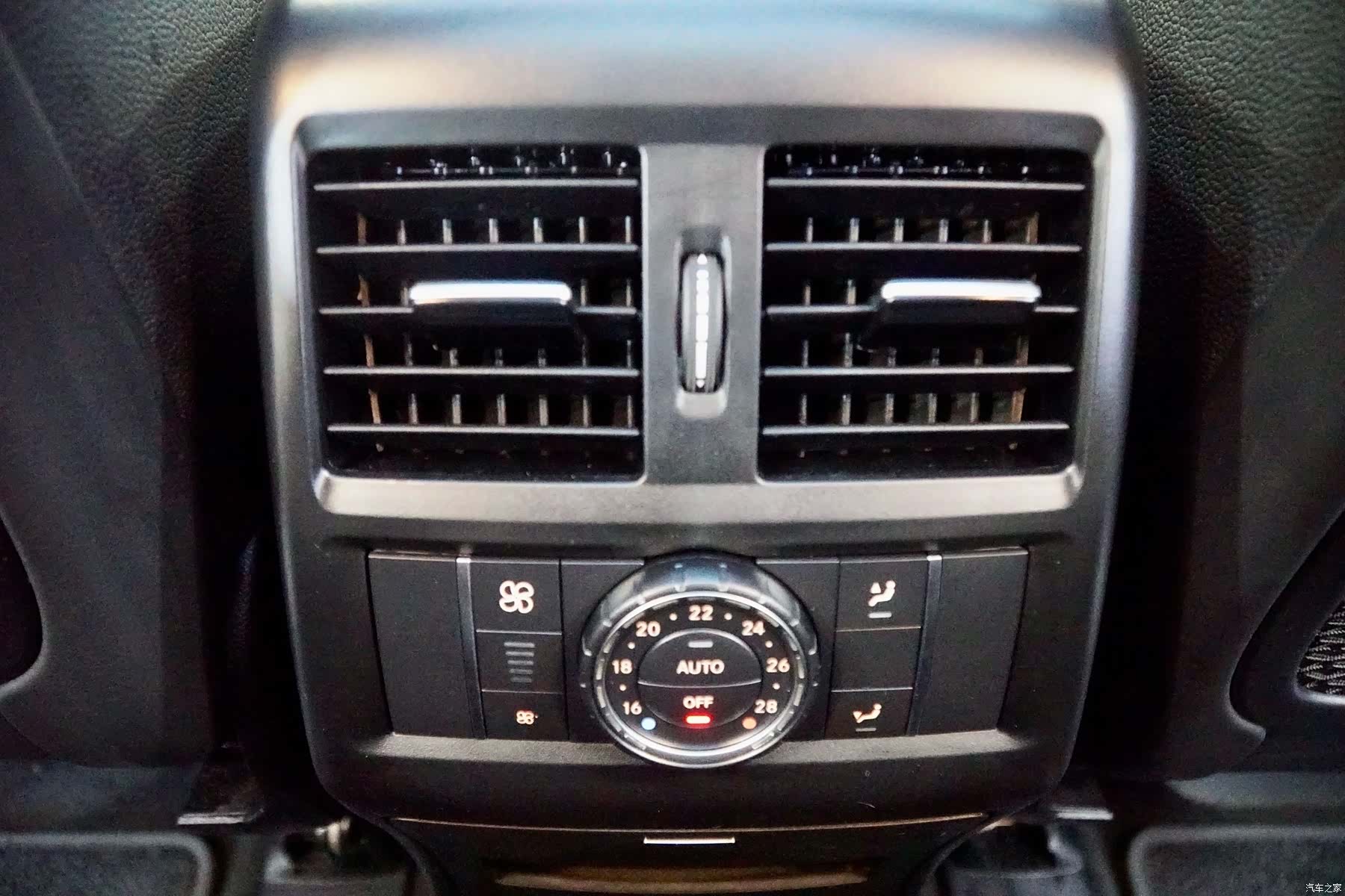Mercedes-Benz GLE, 2017 12