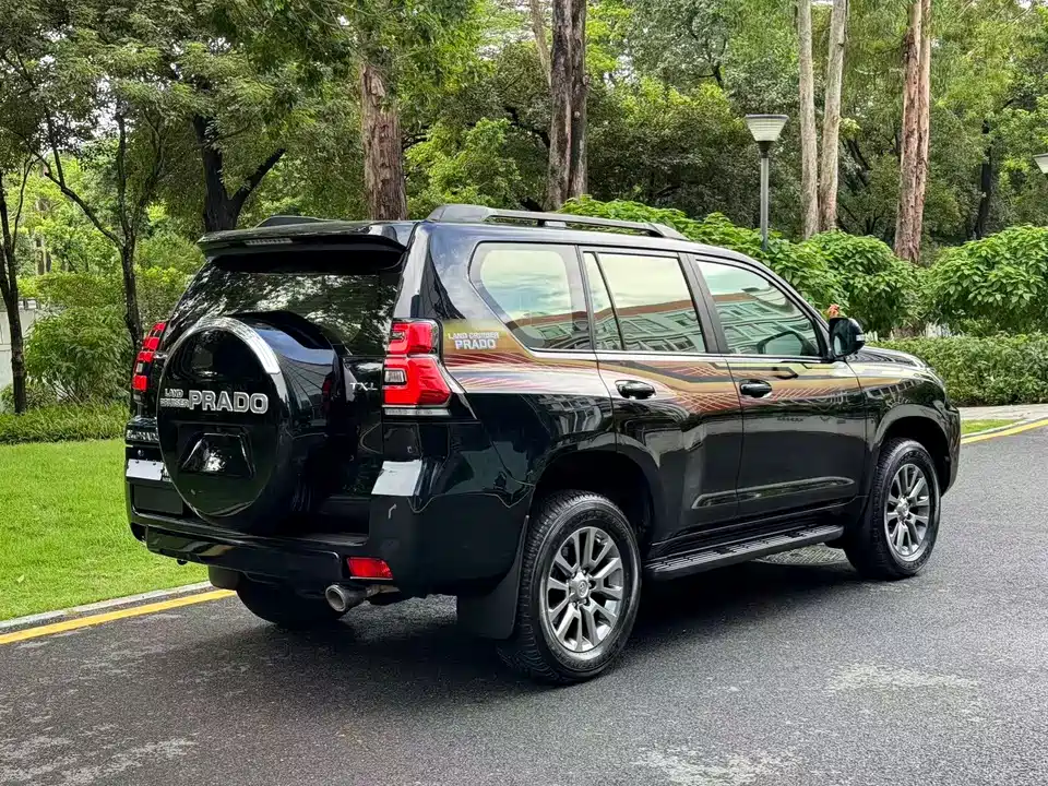Toyota Prado