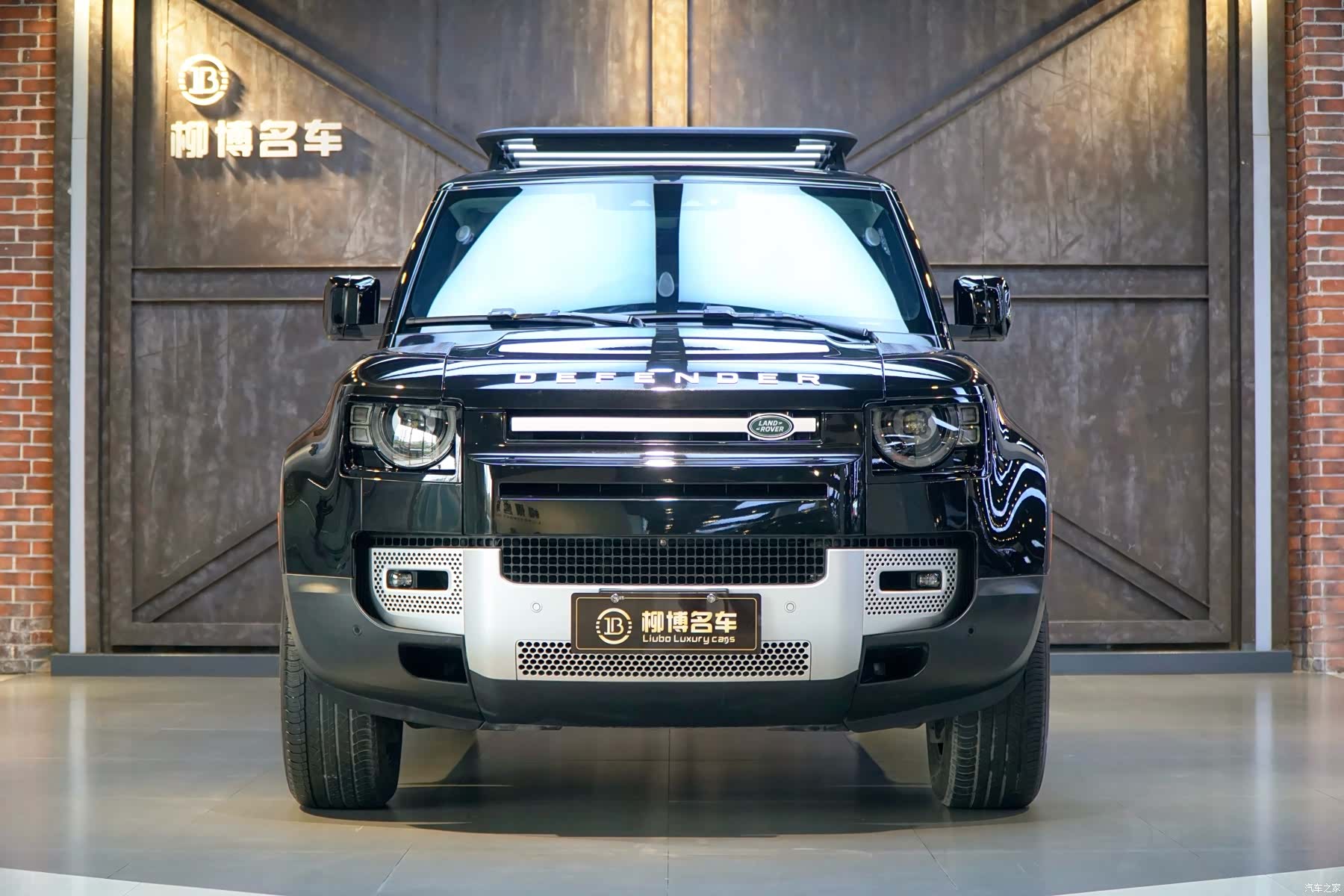 Land Rover Defender, 2022 2