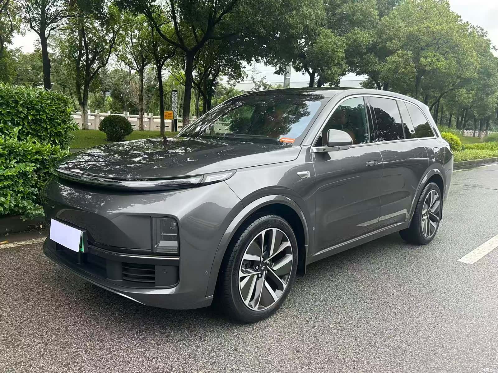 Li Auto L8, 2023 1