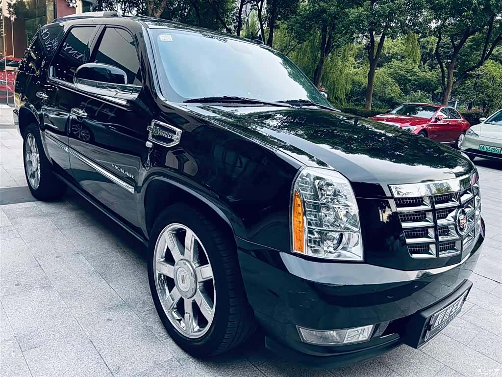 Cadillac Escalade, 2010 3