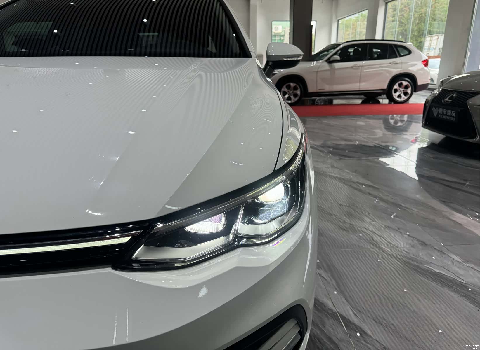 Volkswagen Golf, 2023 23
