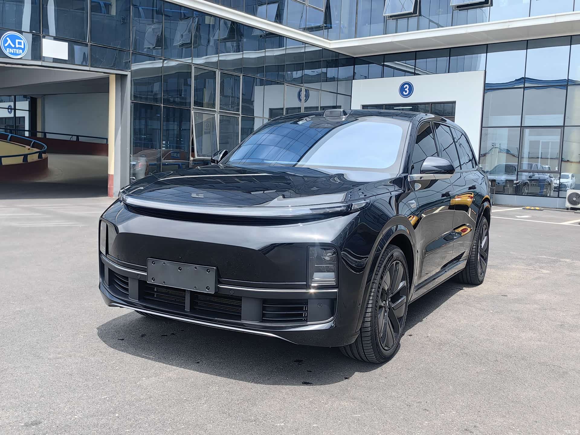 Li Auto L9, 2025 1