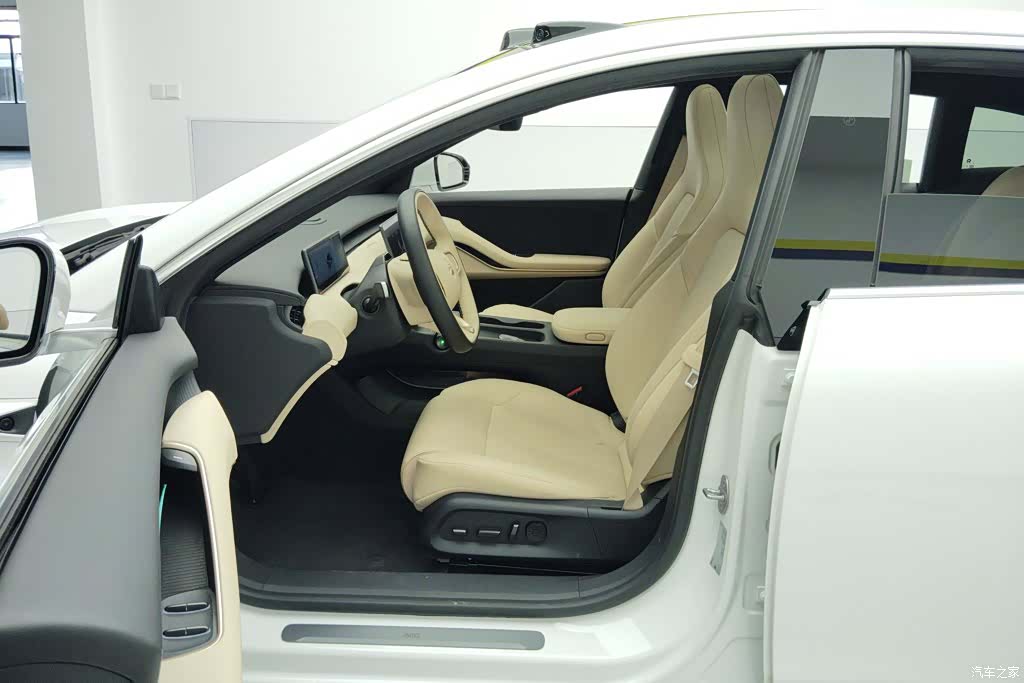 NIO ET5, 2024 9