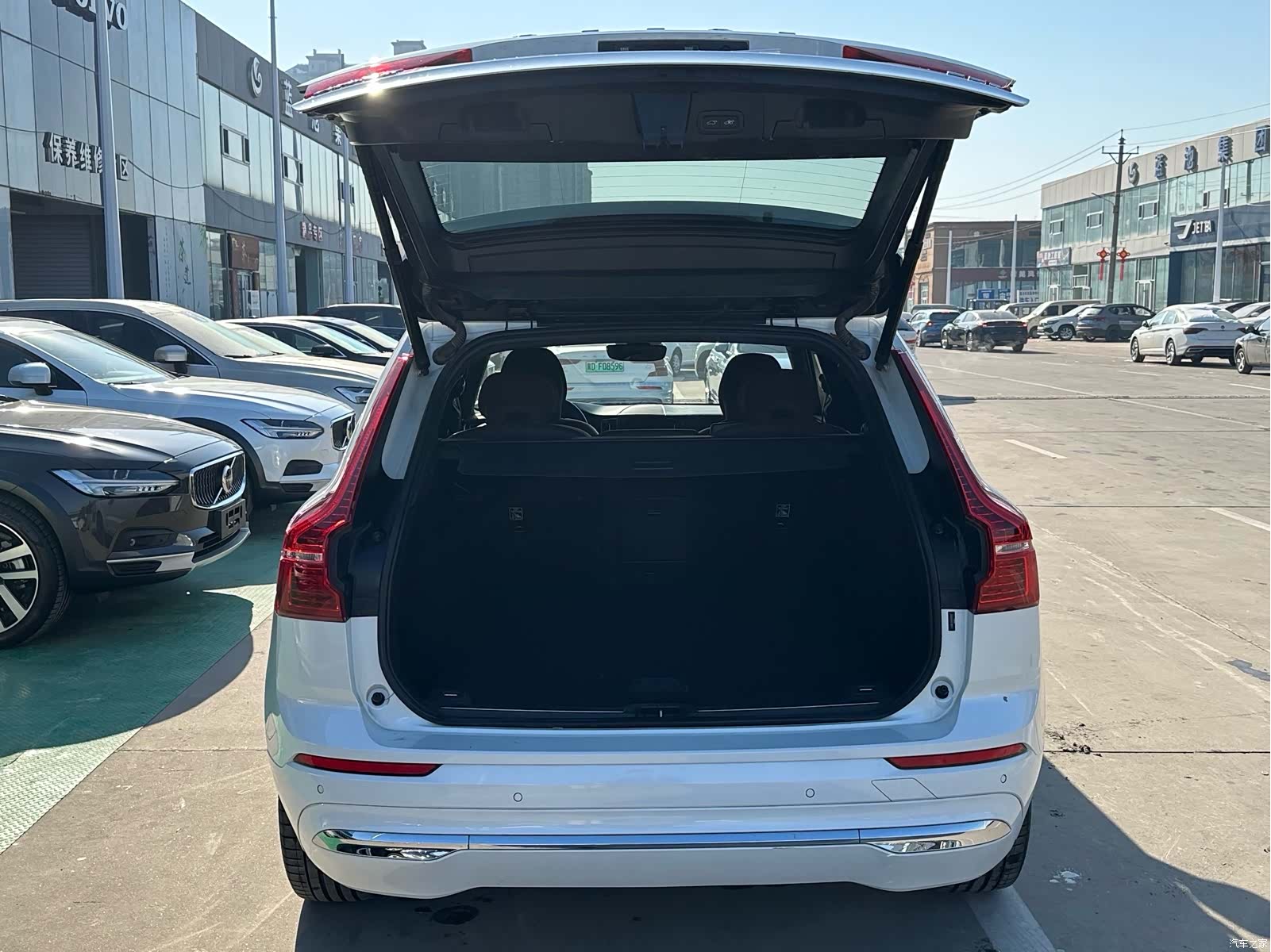 Volvo XC60, 2022 14