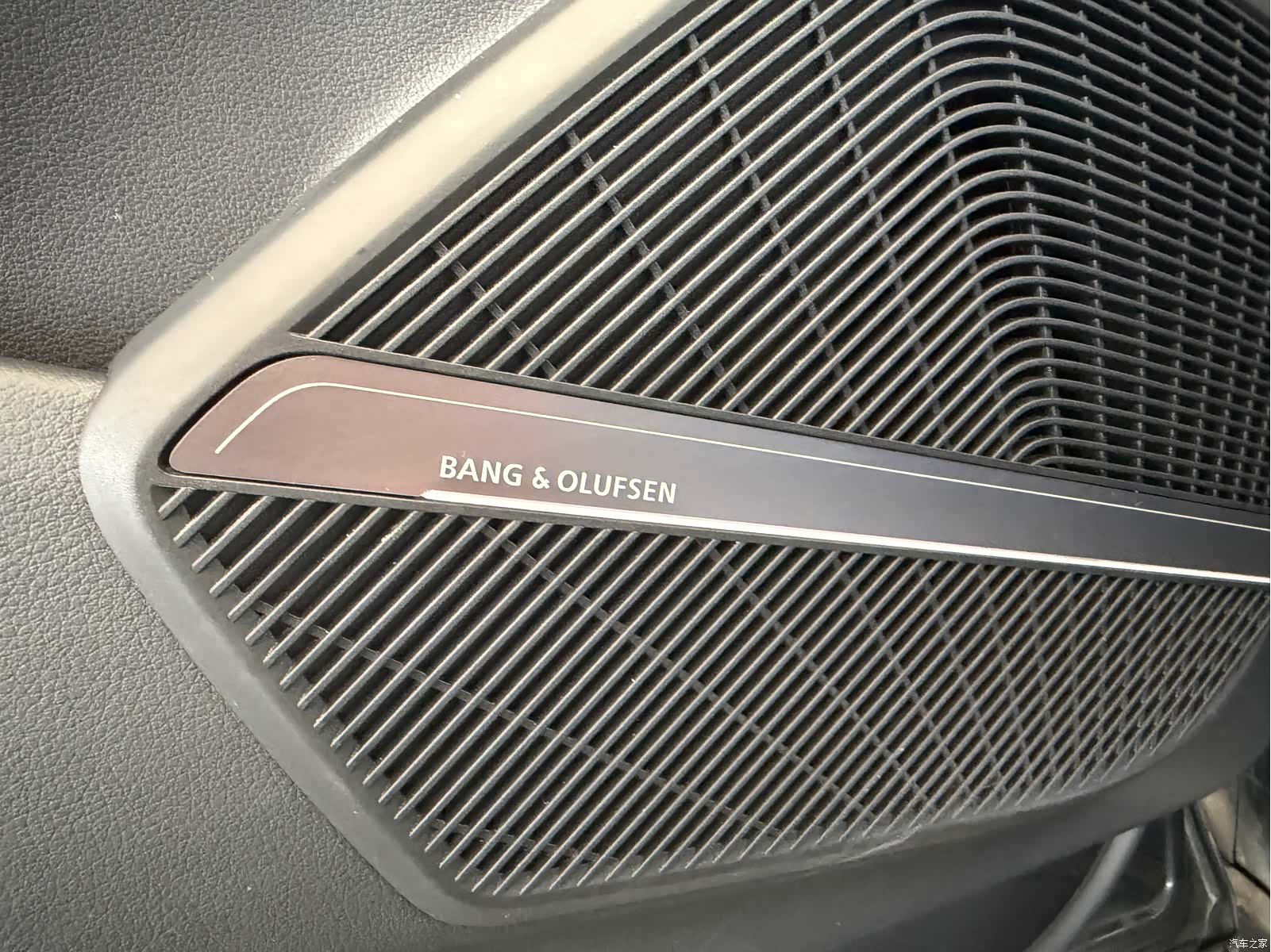 Audi Q5L, 2022 13