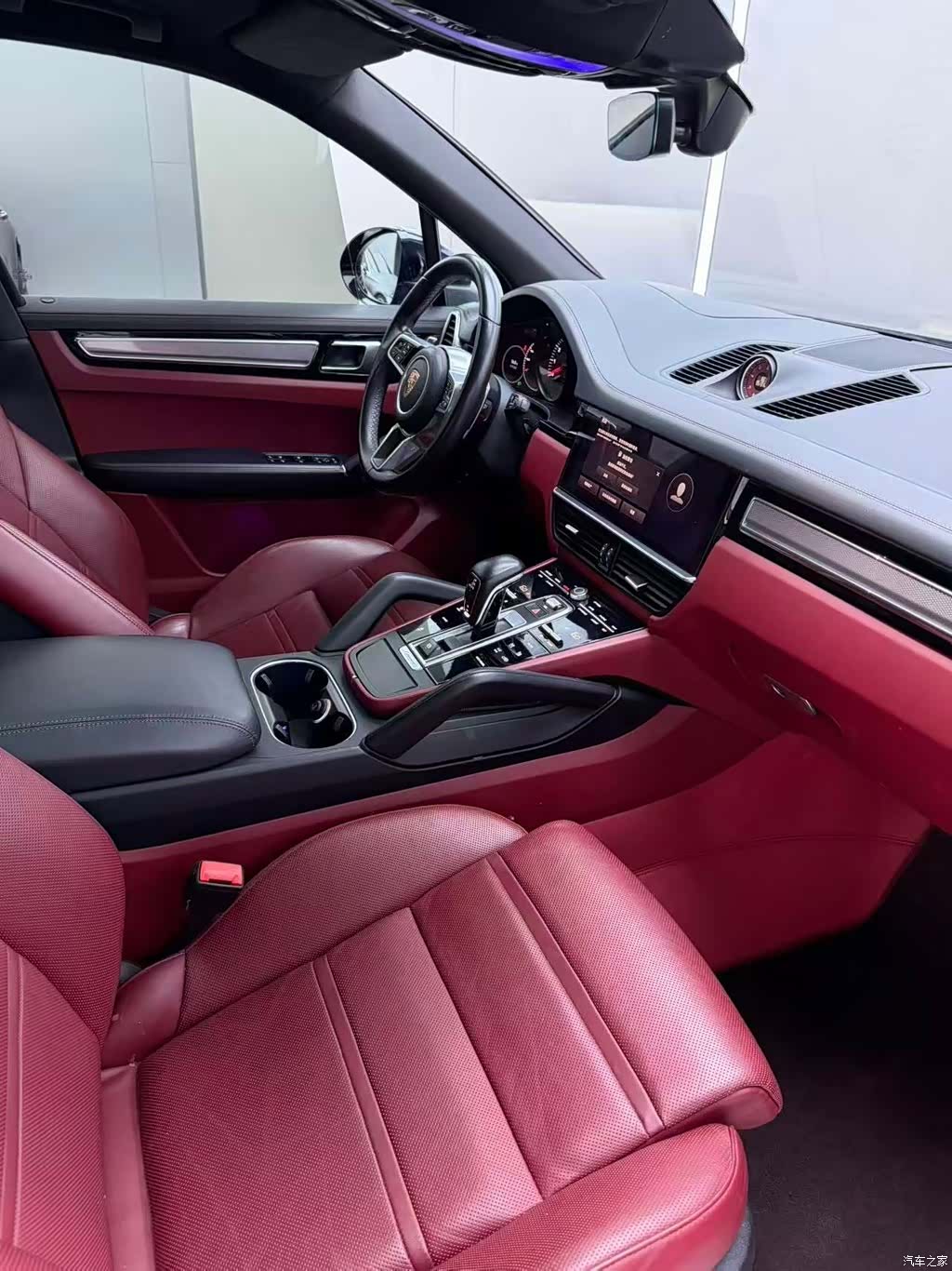 Porsche Cayenne, 2023 3