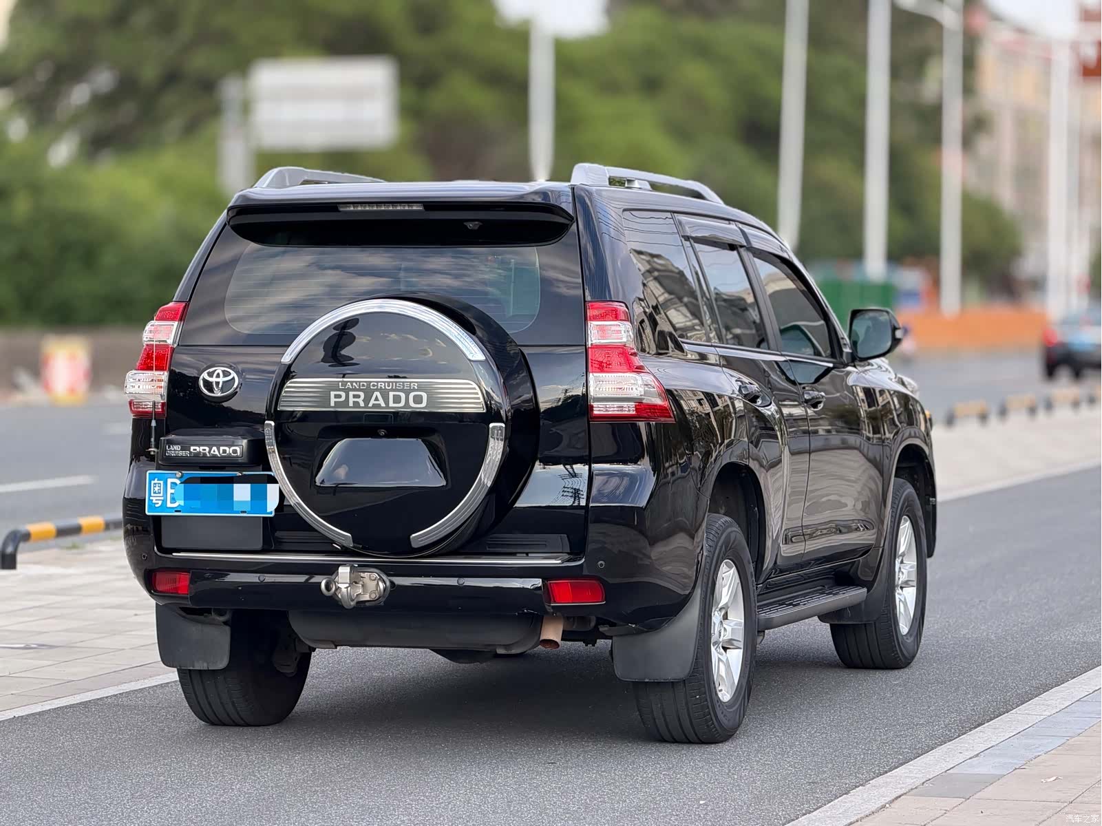 Toyota Prado, 2015 4