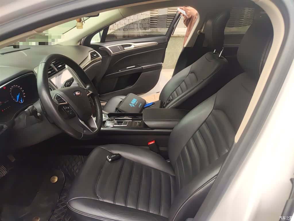 Ford Mondeo, 2018 8