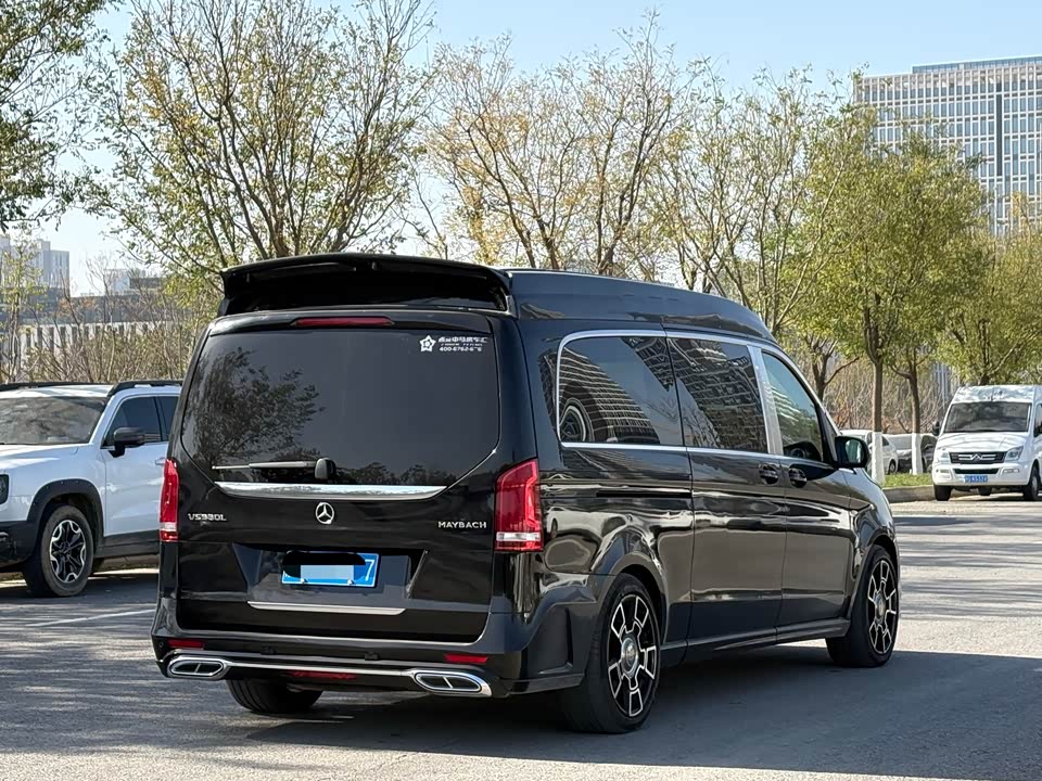 Mercedes-Benz V-class