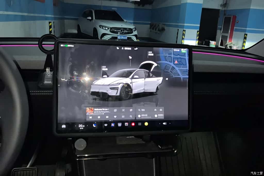 Tesla Model Y, 2025 13