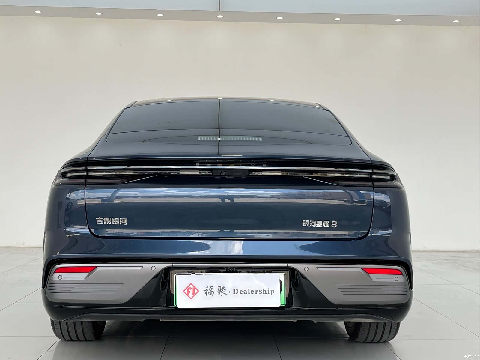Geely 8, 2025 16