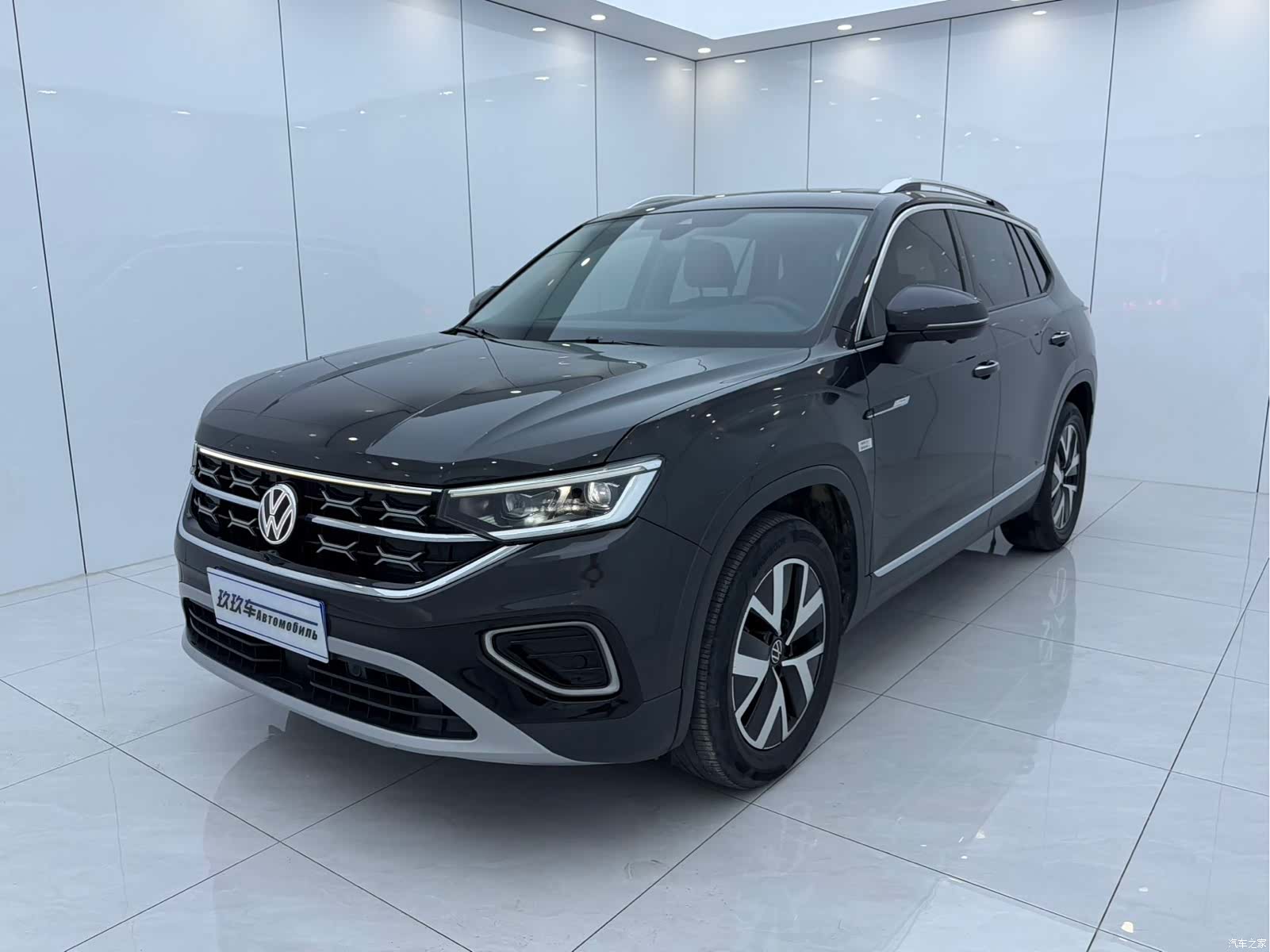 Volkswagen Tayron, 2023 1