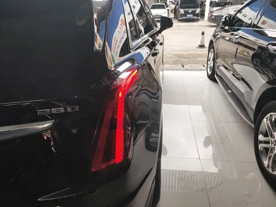 Cadillac XT5
