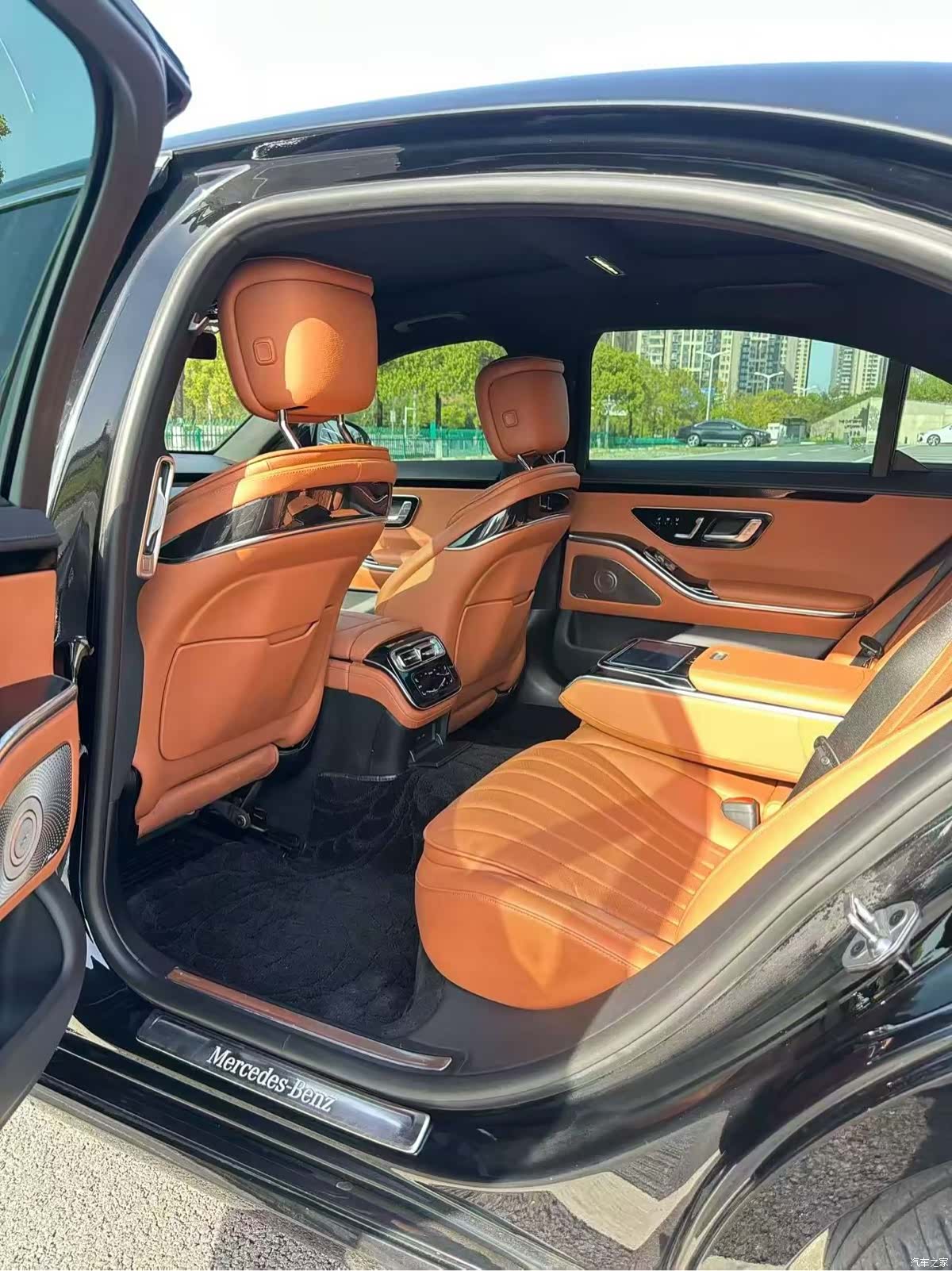 Mercedes-Benz S-Class, 2023 9
