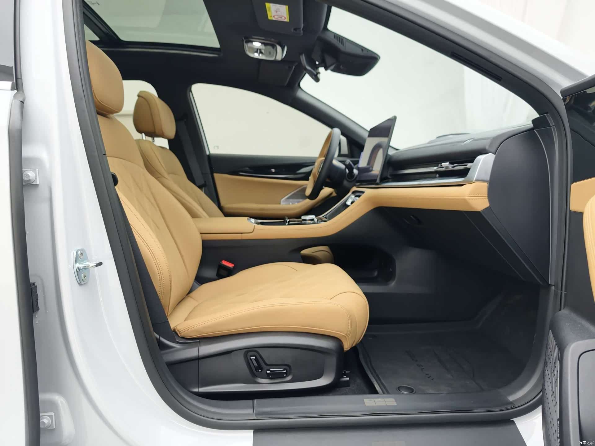 Geely A7, 2025 9