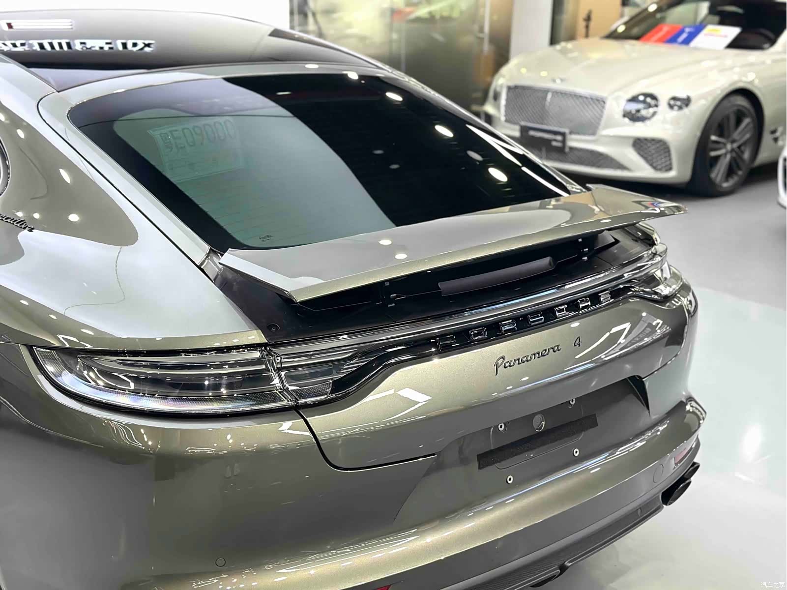 Porsche Panamera, 2023 13