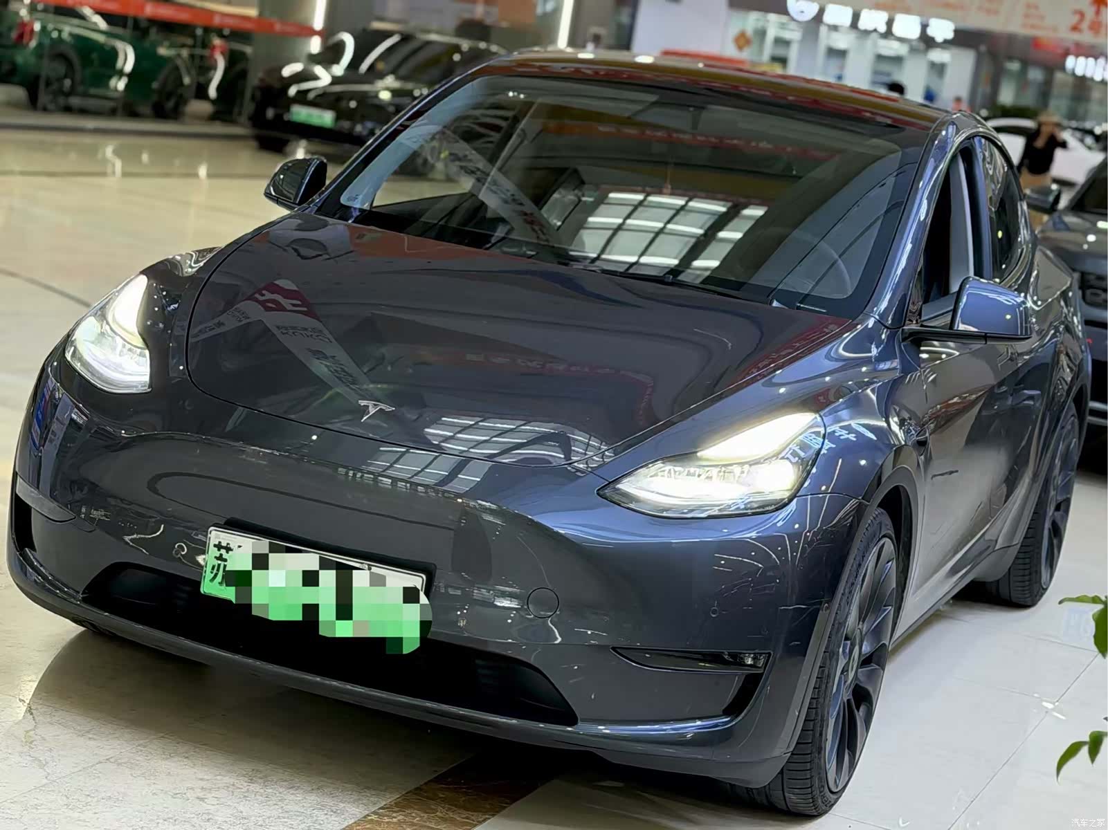 Tesla Model Y, 2022 1