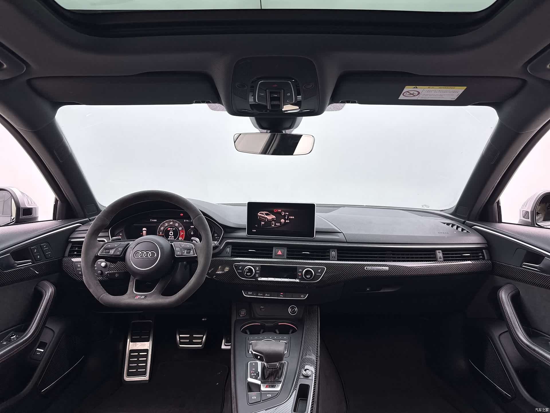 Audi RS, 2019 9