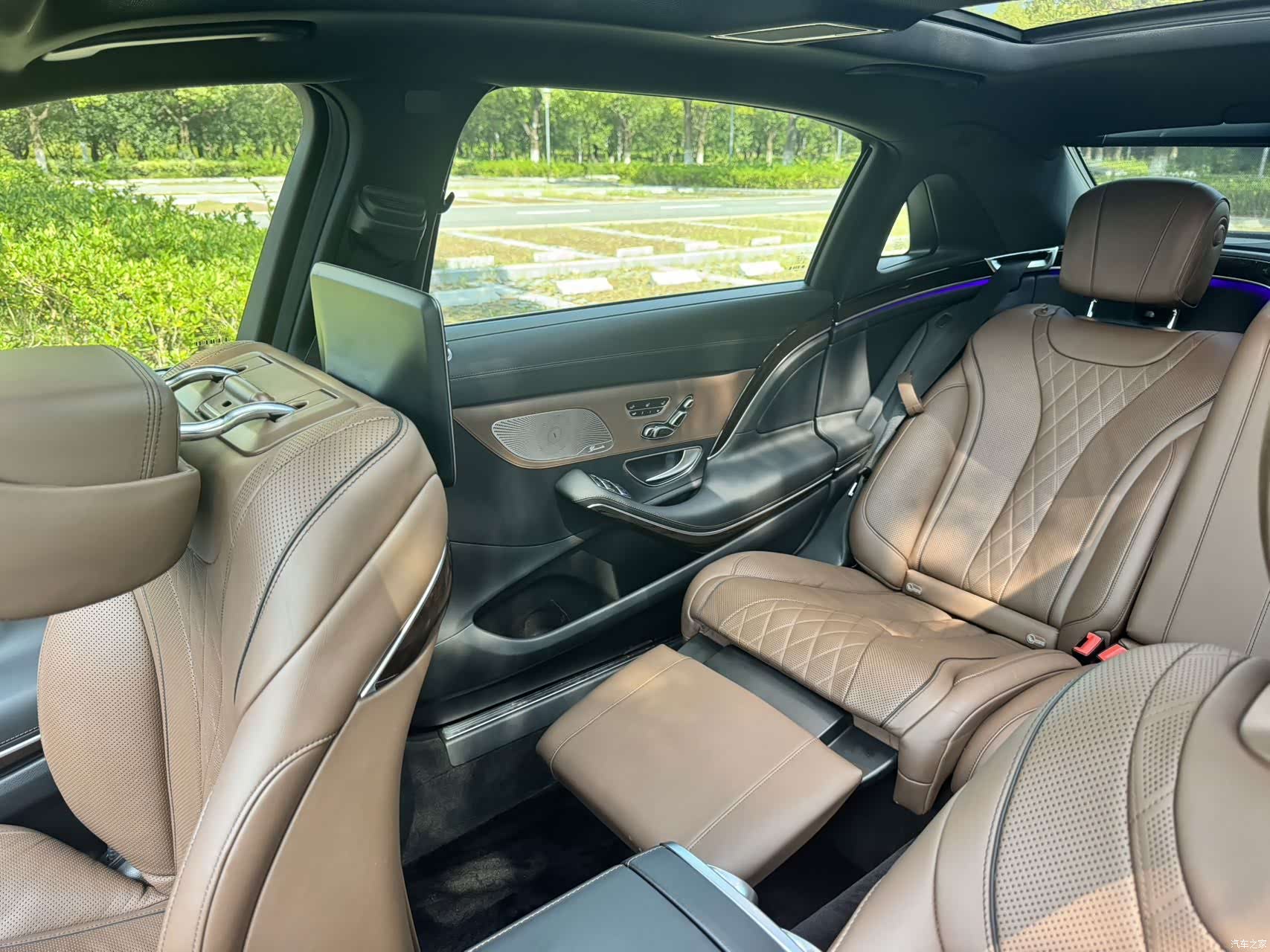 Maybach S-Class, 2019 14