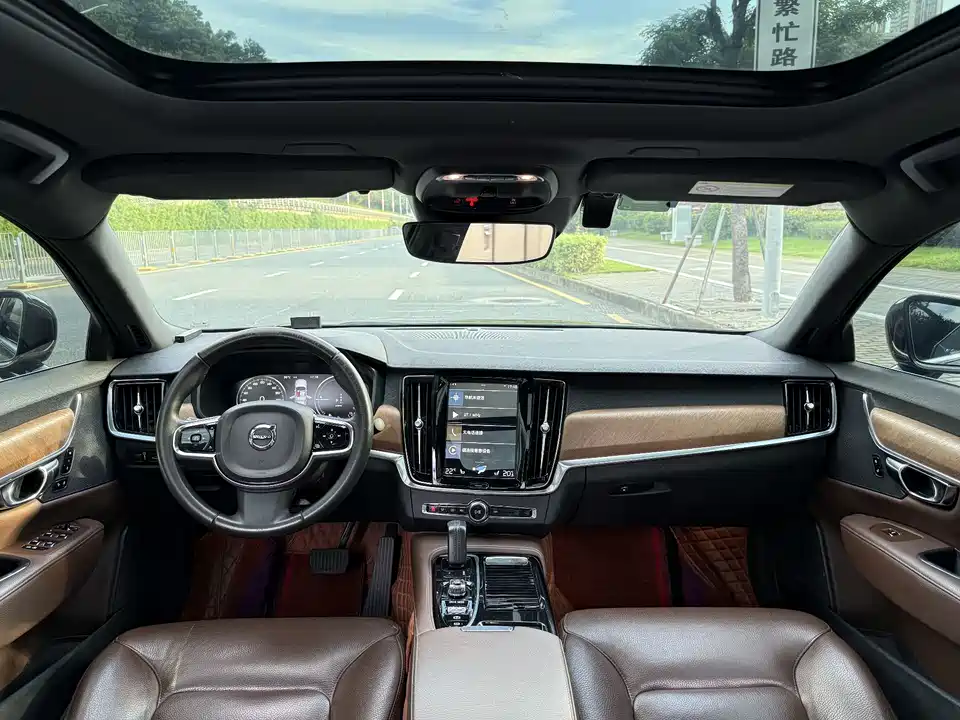 Volvo S90 Volvo S90