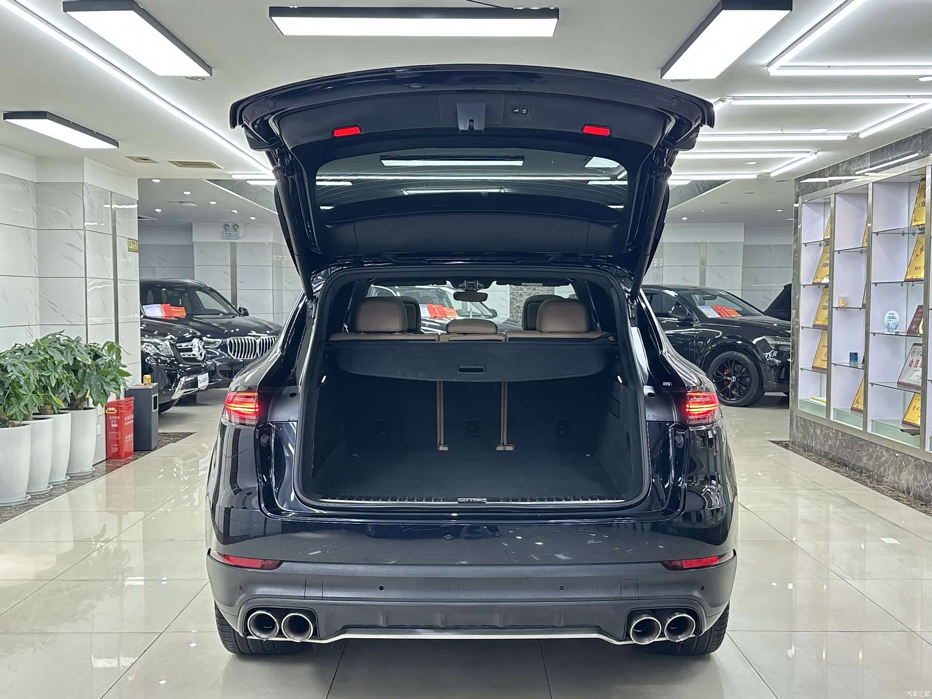 Porsche Cayenne, 2018 7
