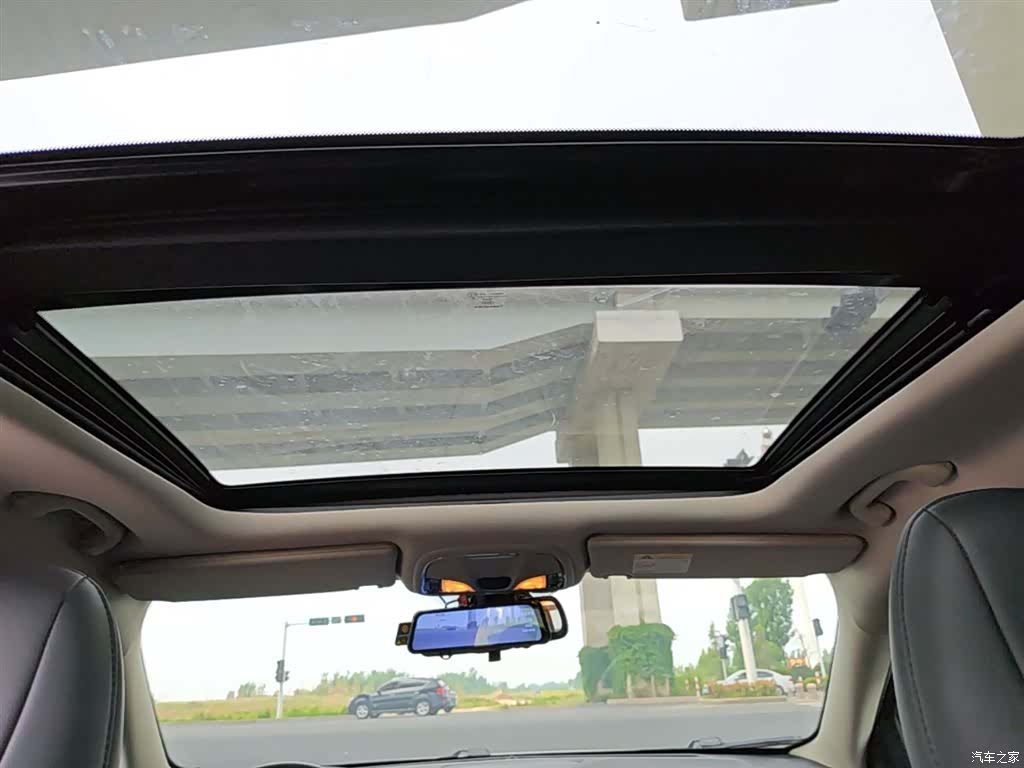 Jeep Cherokee, 2018 18