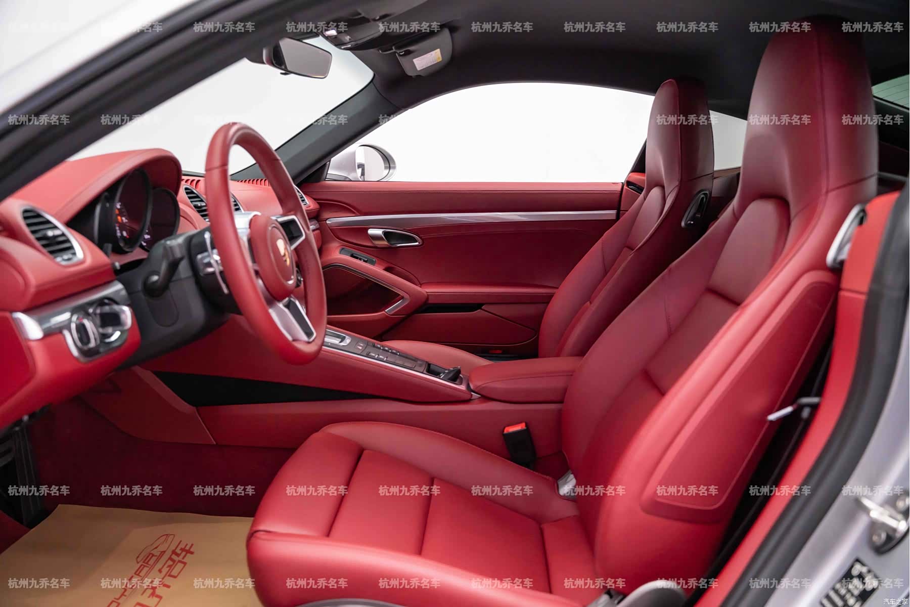 Porsche Cayman, 2023 13