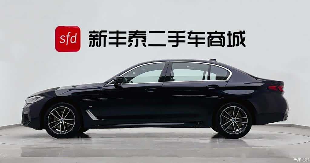 BMW 5 Series, 2022 4