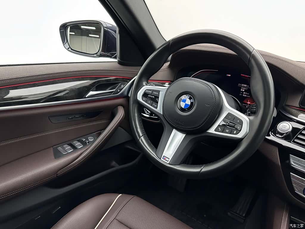 BMW 5 Series, 2022 9