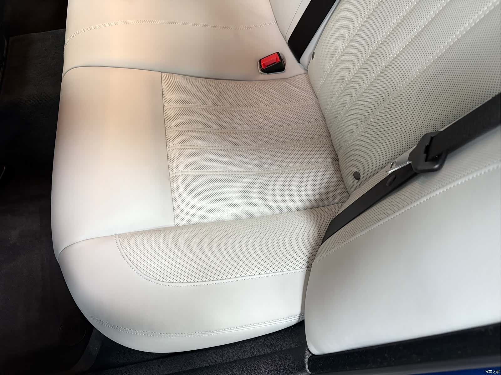 BMW M5, 2012 19