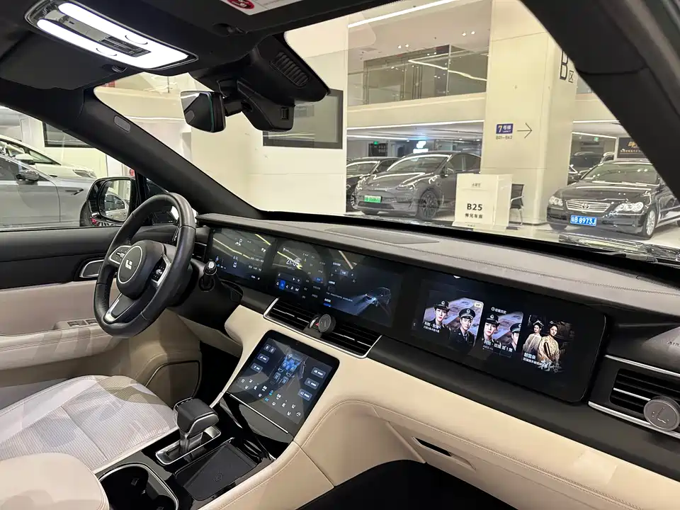 Li Auto Ideal ONE