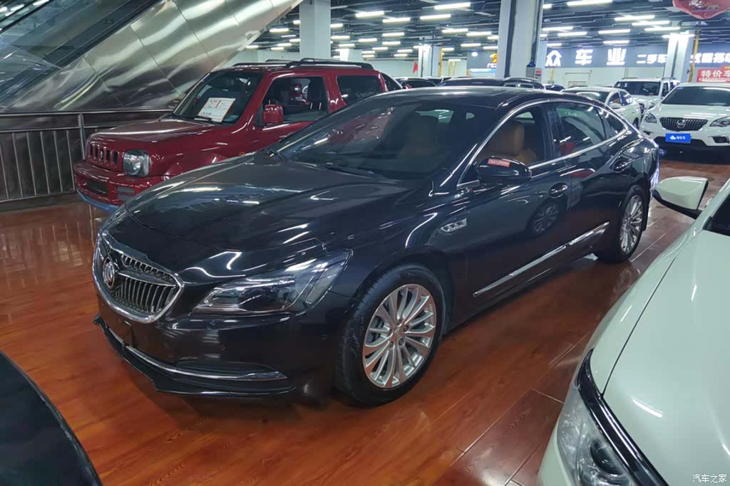 Buick LaCrosse, 2019 1