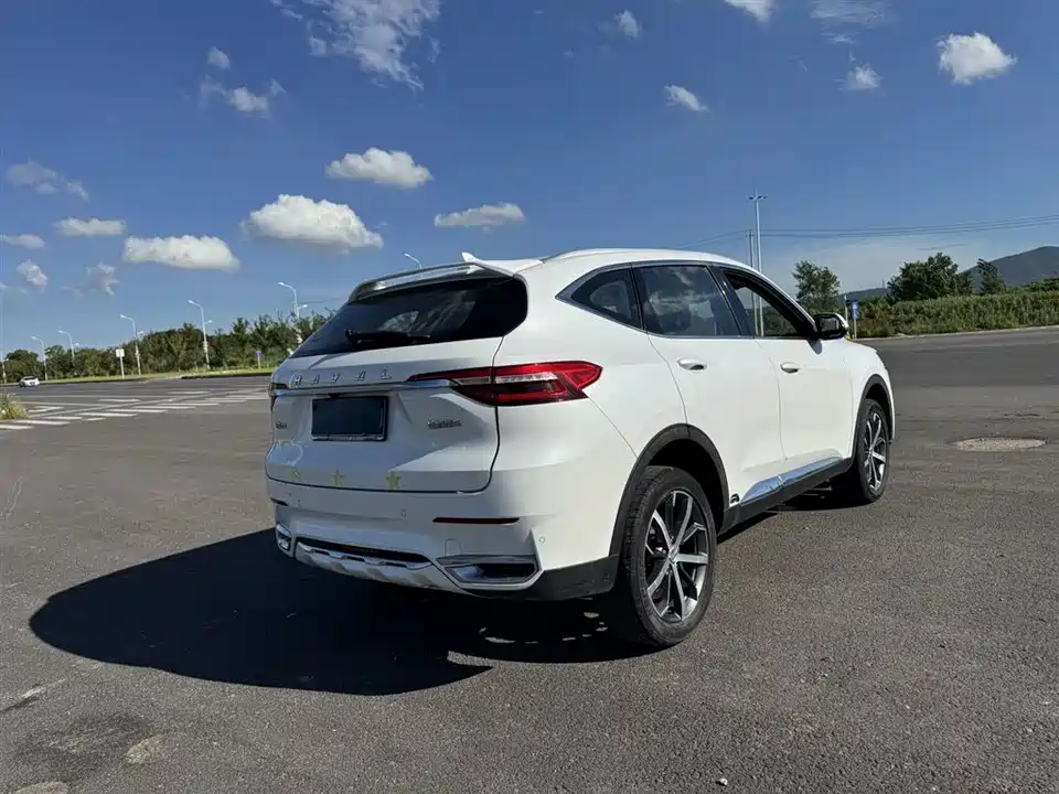 Haval F7 Haval F7