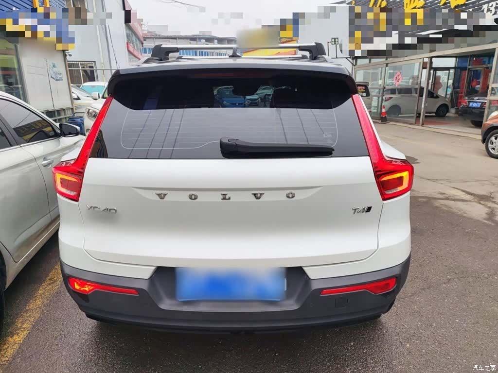 Volvo XC40, 2020 4