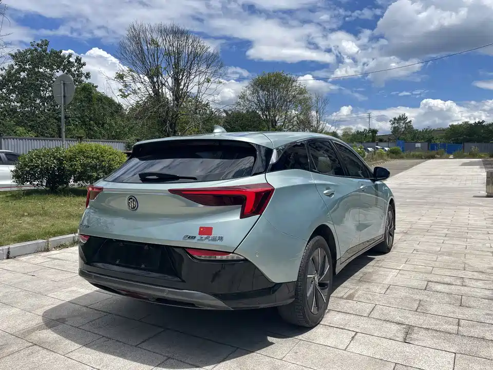 Buick Slightly blue 6