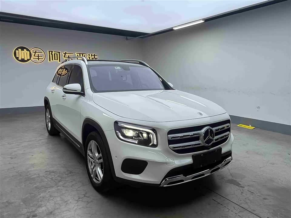 Mercedes-Benz GLB