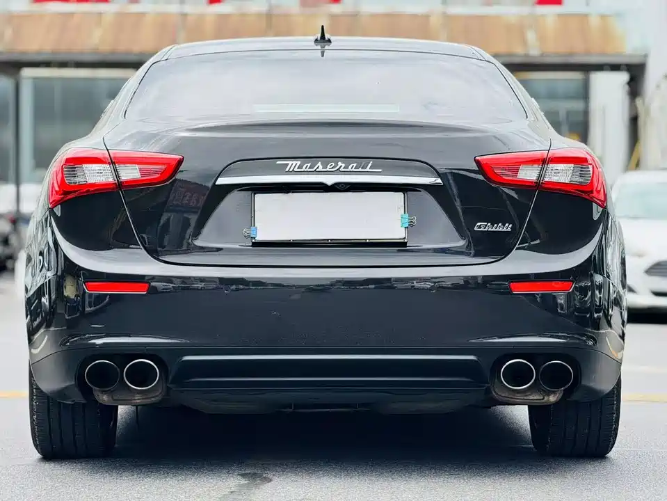 Maserati Ghibli