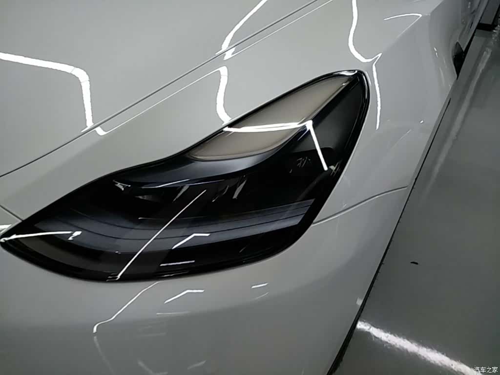Tesla Model Y, 2024 24