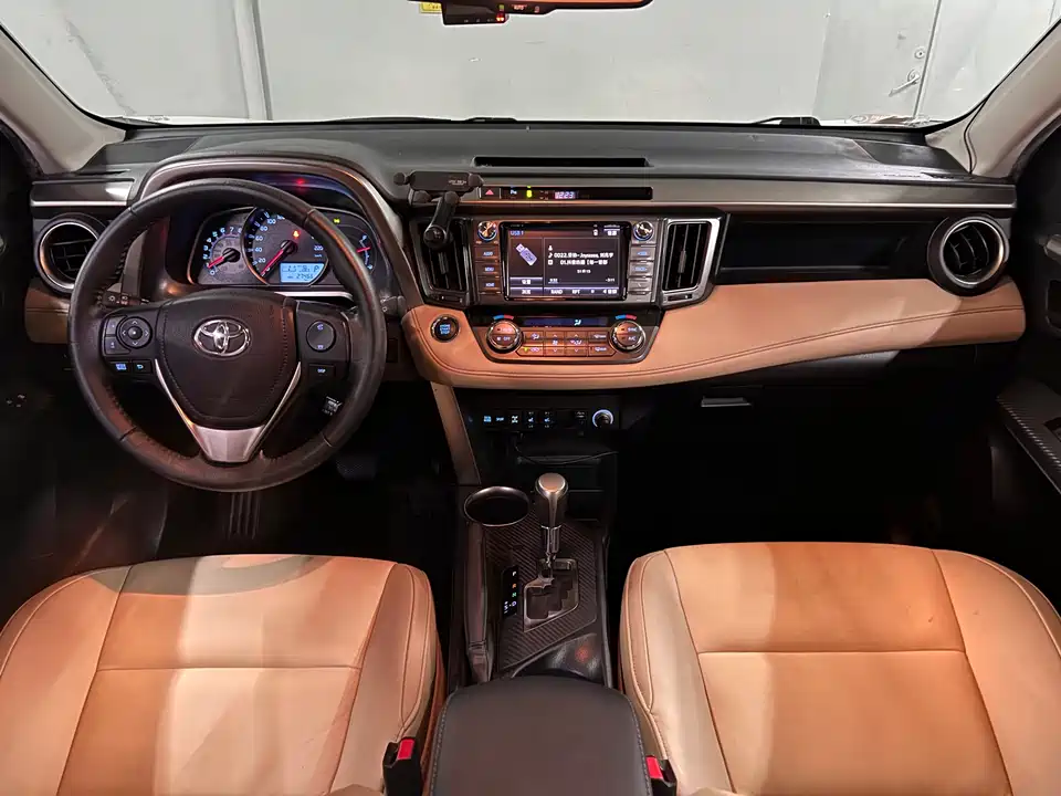 Toyota RAV4 Rongfang