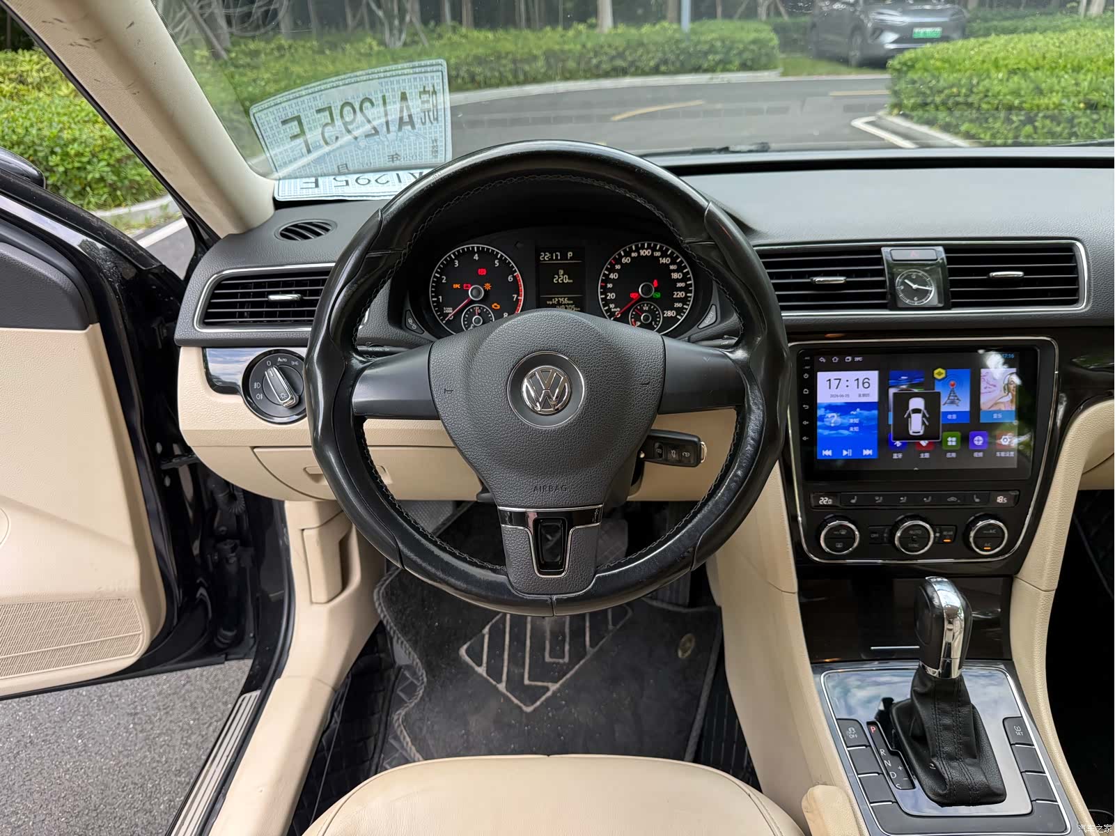 Volkswagen Passat, 2013 12