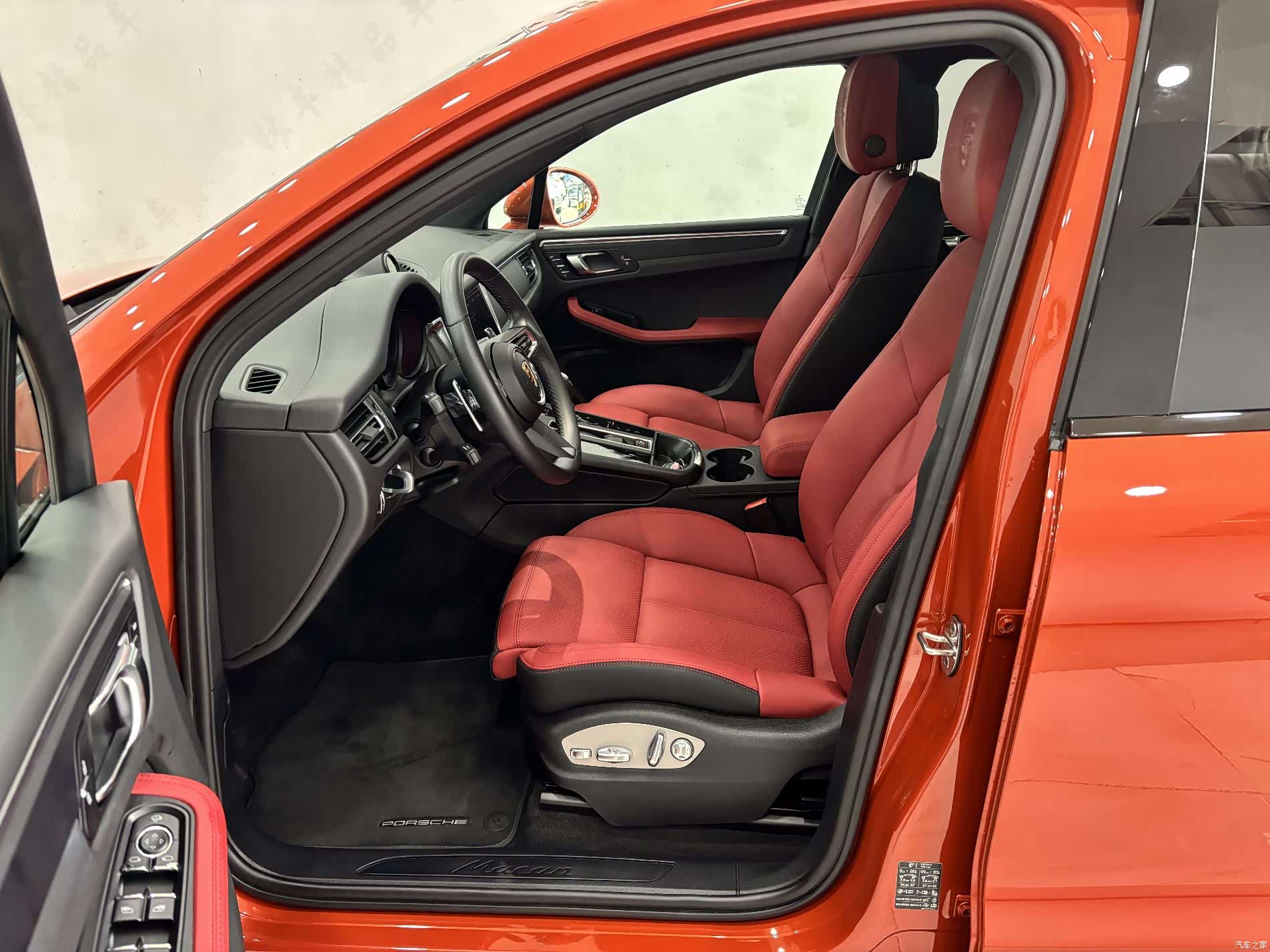 Porsche Macan, 2024 12