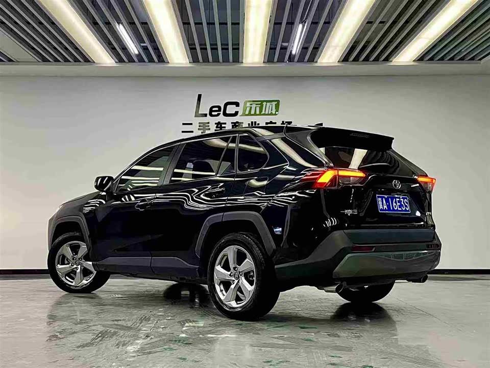 Toyota RAV4 Rongfang