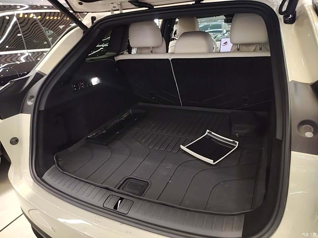 Li Auto i6, 2025 19