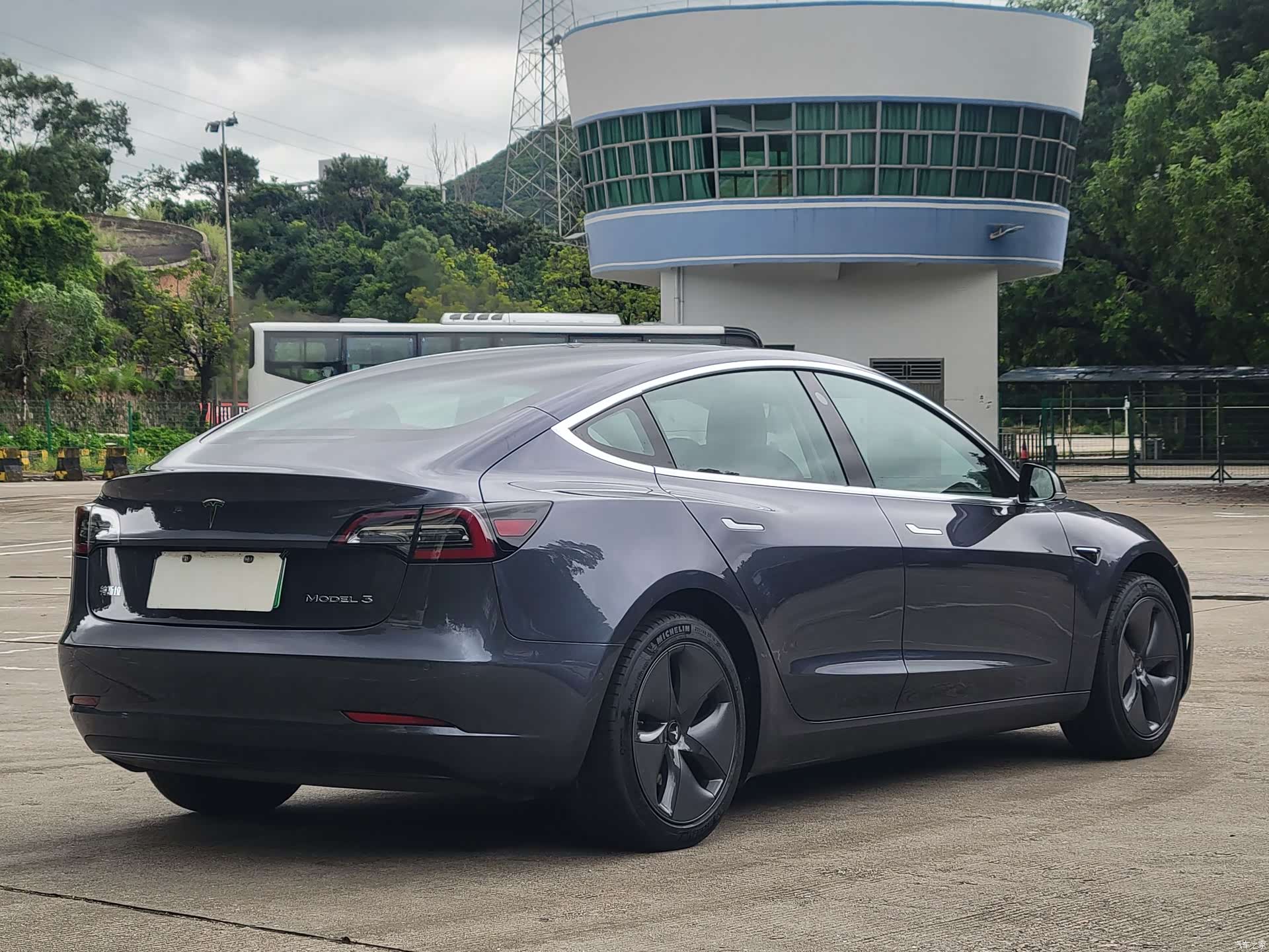 Tesla Model 3, 2020 14